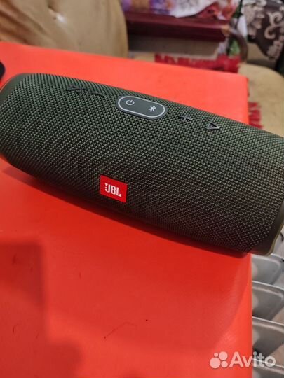 Блютуз колонка JBL бу Чардж 4