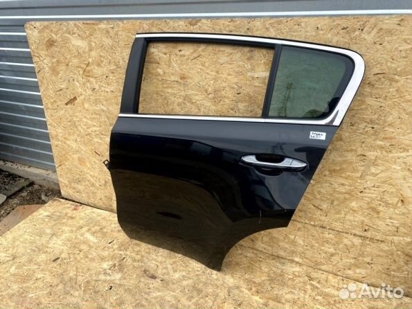 Задняя левая дверь в сборе Киа Спортейдж 4
