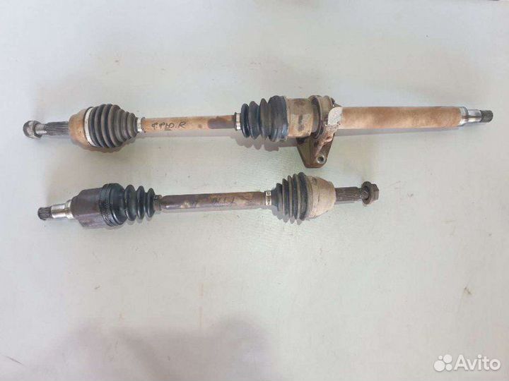 Привод правый Ford Fusion хэтчбэк 1 2005