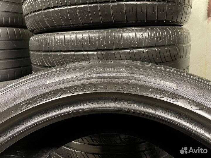 Pirelli Scorpion Zero 255/45 R20 105V