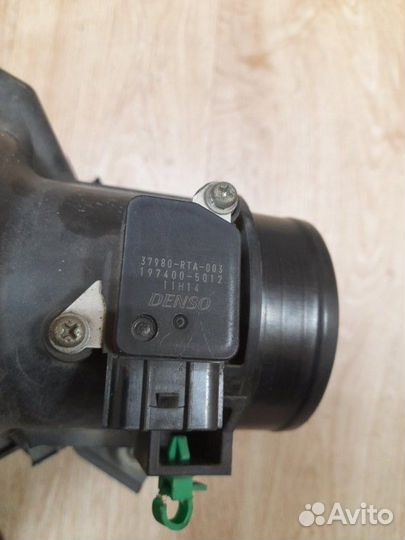 Корпус воздушного фильтра Honda Cr-V 3 2007-2012