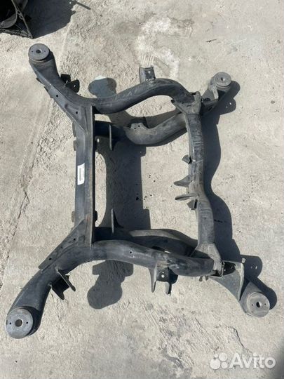 Подрамник задний Volkswagen Touareg 7L дорест