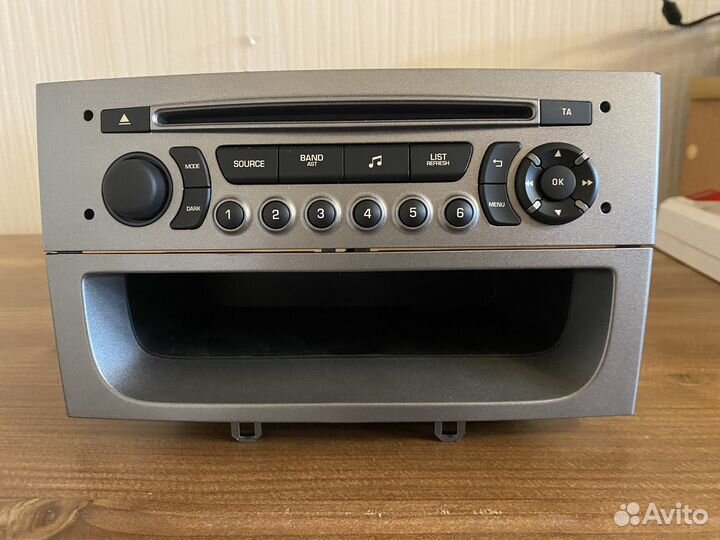 Магнитола штатная peugeot 408, 308