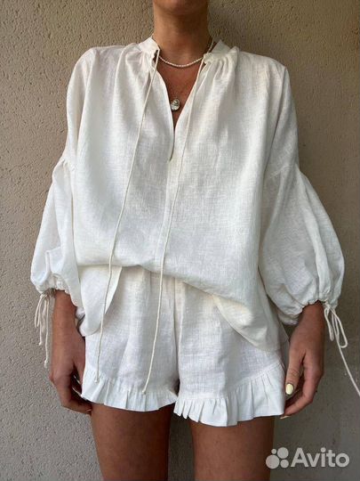 Летний женский костюм с шортами