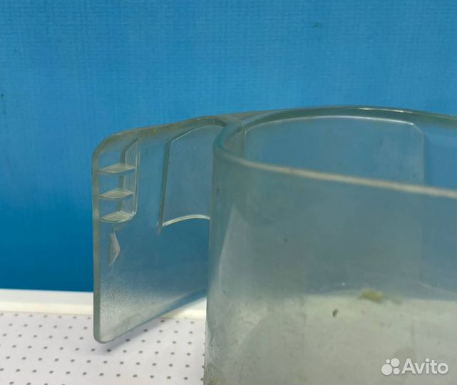 Балкон полка на дверь холодильника Electrolux