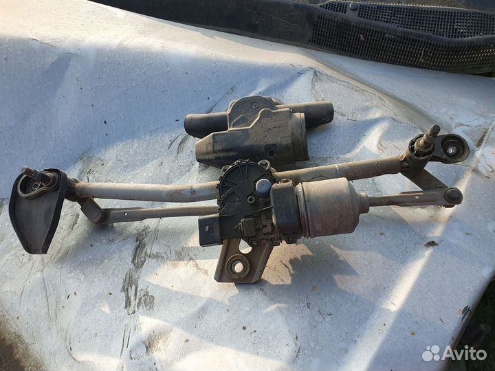 Opel Astra H трапеция стеклоочистителя в сборе