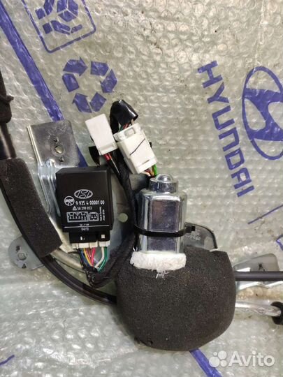 Солнцезащитная шторка задняя левая Hyundai equus