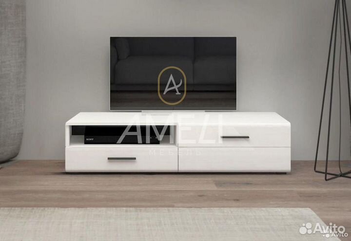 Тумба под телевизор