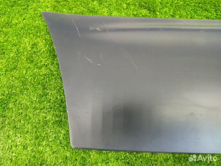 Накладка двери задняя правая Subaru Forester S11