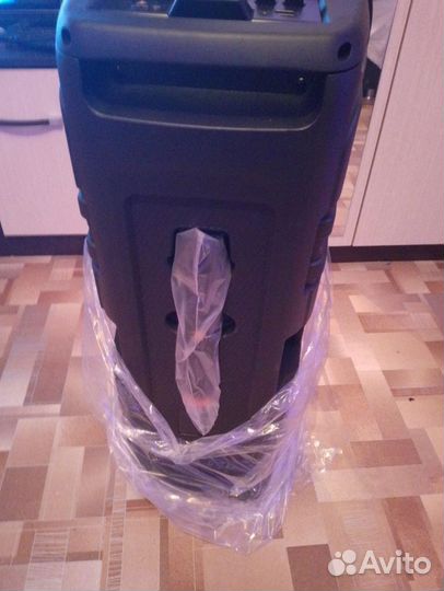 Блютуз колонка большая