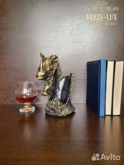 Подставка для бутылки 