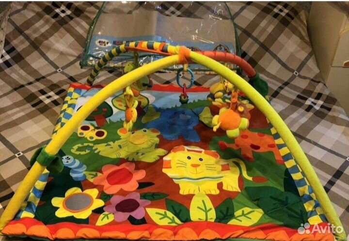 Развивающий коврик