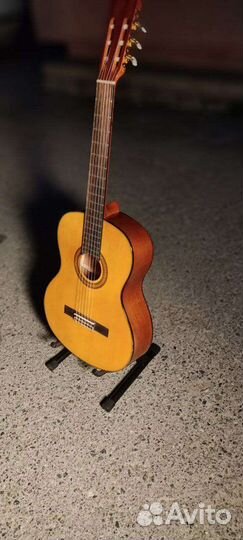 Гитара yamaha c80