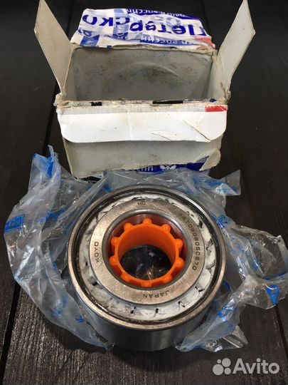 Подшипник ступицы Koyo Mazda