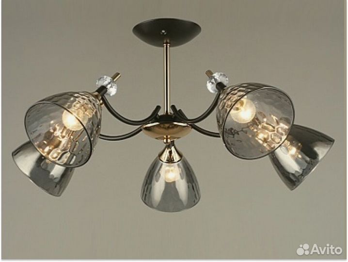 Люстра потолочная на 20кв\м