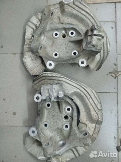 Кулак поворотный bmw e90 бмв е90