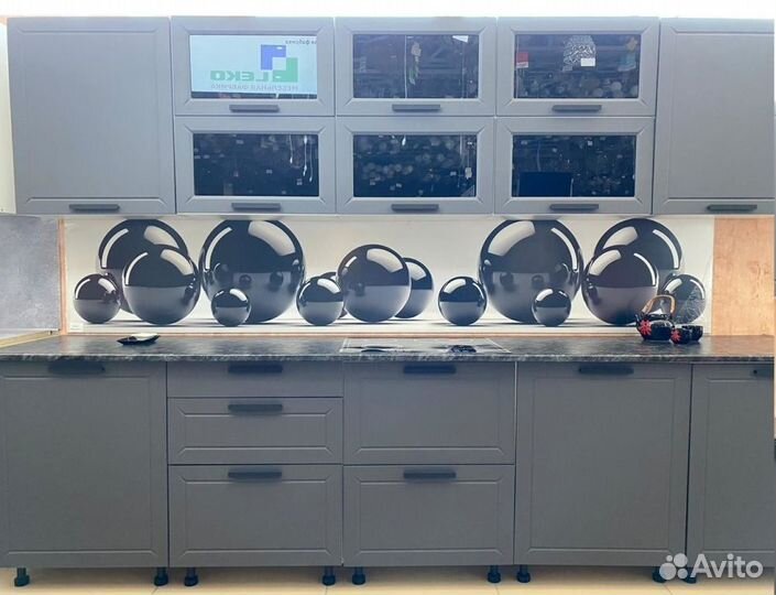 Кухонный гарнитур новый