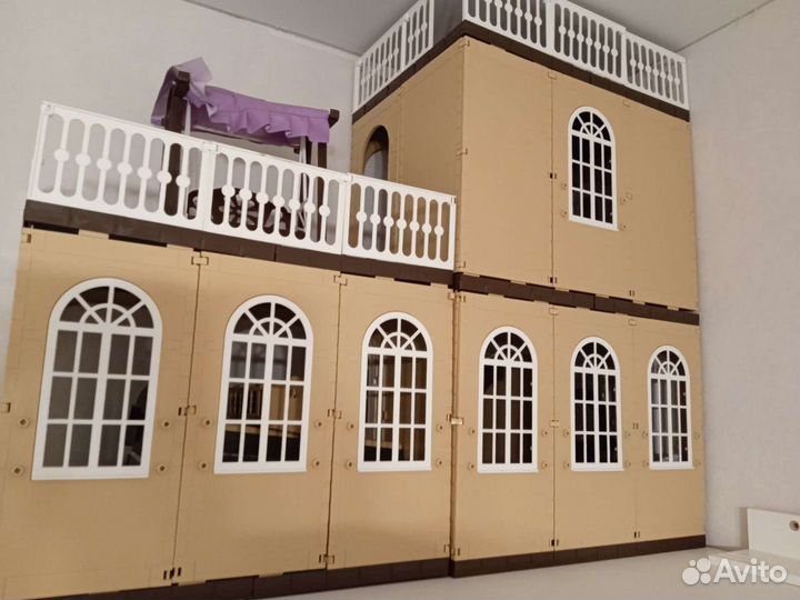 Кукольный домик с мебелью большой