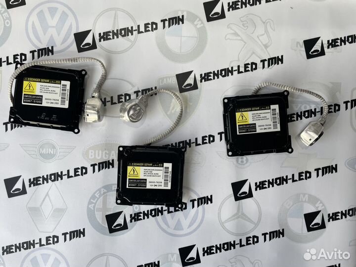 Блок розжига ксенона Toyota Lexus 3900078258