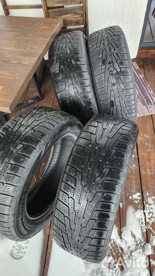 Nokian Tyres Hakkapeliitta R 235/60 R18