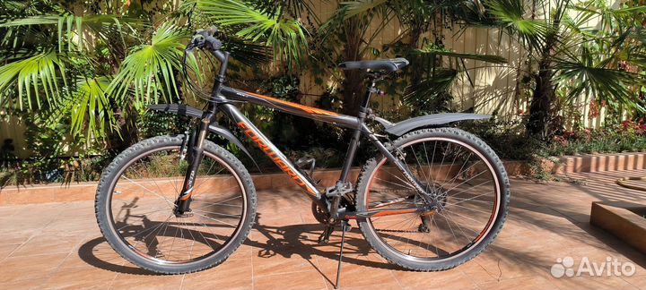 Велосипед горный Forward Apache 1.0 колёса 26