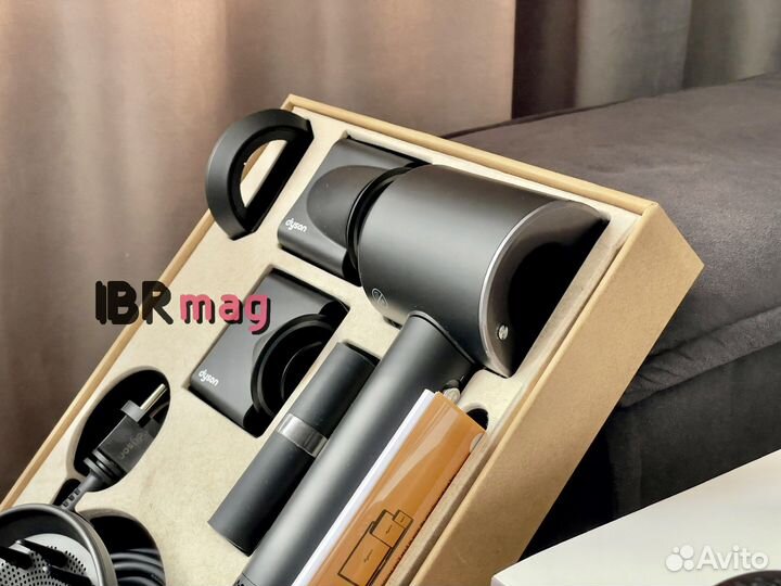 Фен Dyson Supersonic HD03 Black