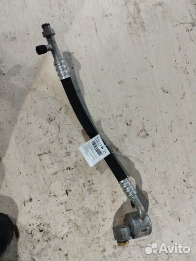 Трубка кондиционера Mercedes Benz C200 W204 271860