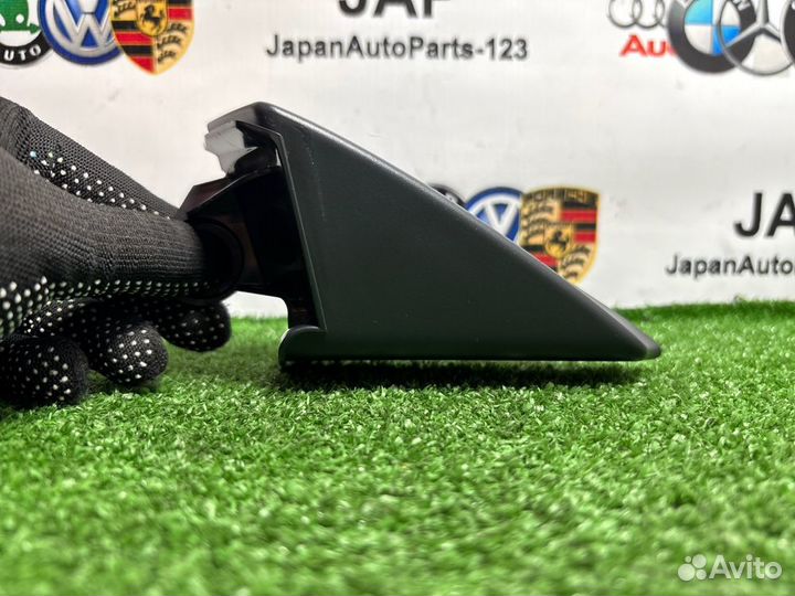 Декоративная накладка левая Audi A7 4G cypa 2015