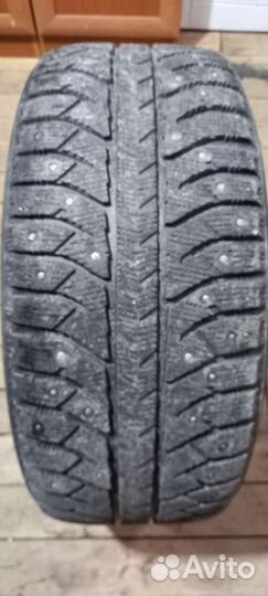 Bridgestone Ice Cruiser 7000 255/50 R19 107T