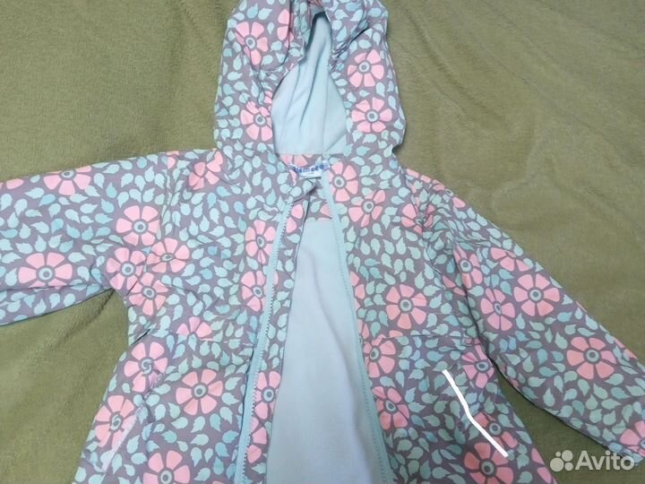 Куртка демисезонная для девочки