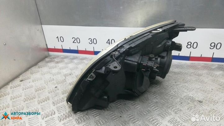 Фара правая Opel Vectra C 2005