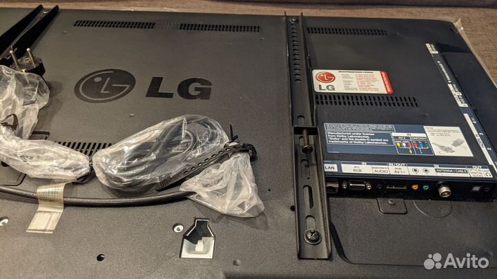 Телевизор LG SMART tv