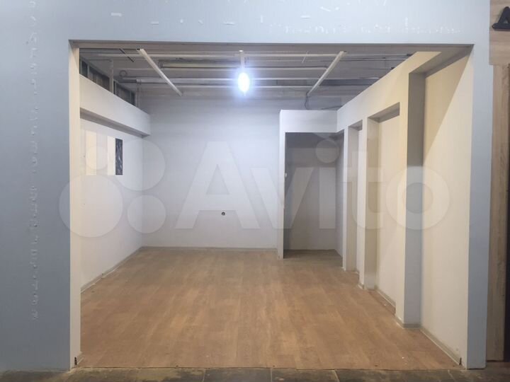 Торговая площадь, 17.15 м² на строительном рынке