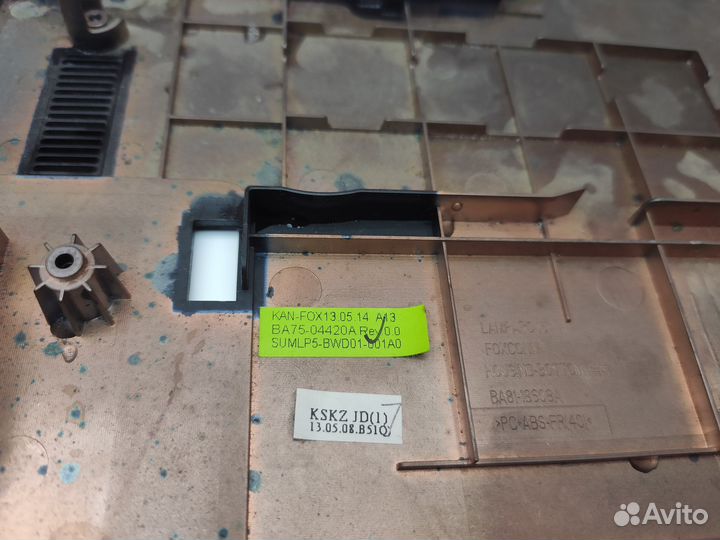 Поддон для Samsung NP270E5E (BA75-04420A)