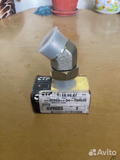 Переходной коленчатый патрубок колено CAT 6V-9005