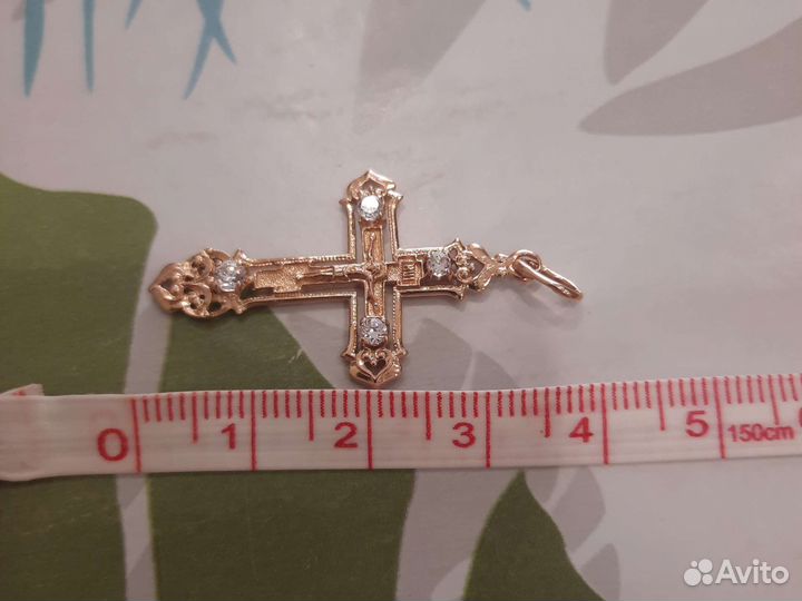 Золотая подвеска 585