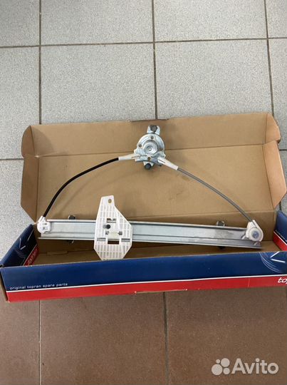 Стеклоподъемник мех.передний левый Hyundai Accent