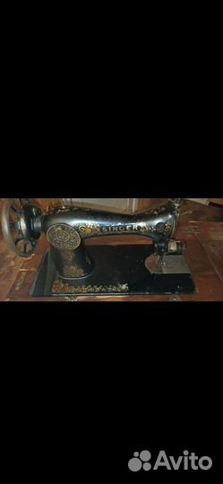 Швейная машина Singer