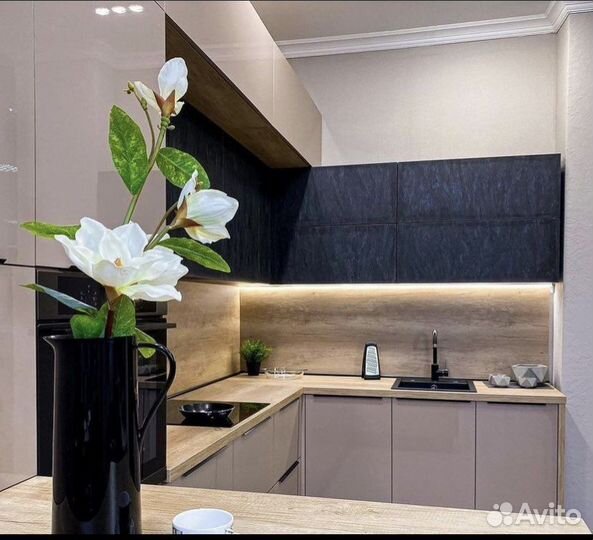 Кухонный гарнитур / угловая кухня