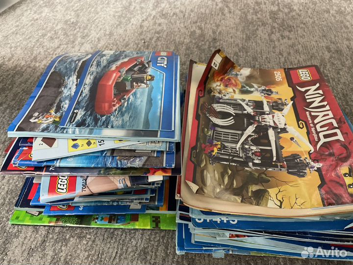 Lego россыпью, частично с инструкциями
