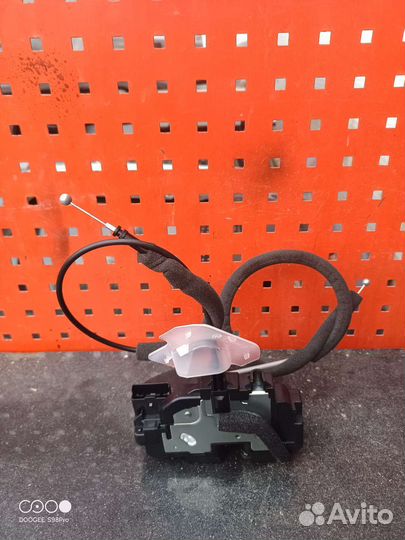 Замок двери передний правый Nissan qashqai j10