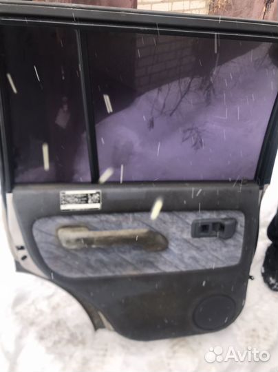 Дверь land cruiser 90