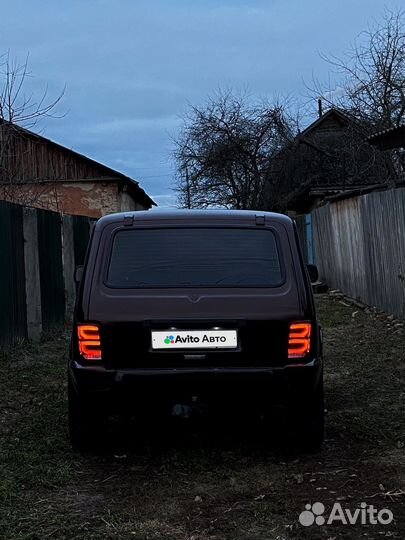 LADA 4x4 (Нива) 1.7 МТ, 1998, 90 000 км