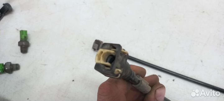 Трубка топливная Ford Mondeo 4