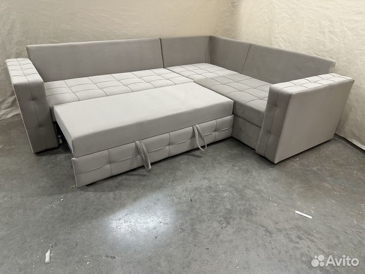 Угловой диван