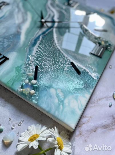 Часы из эпоксидной смолы