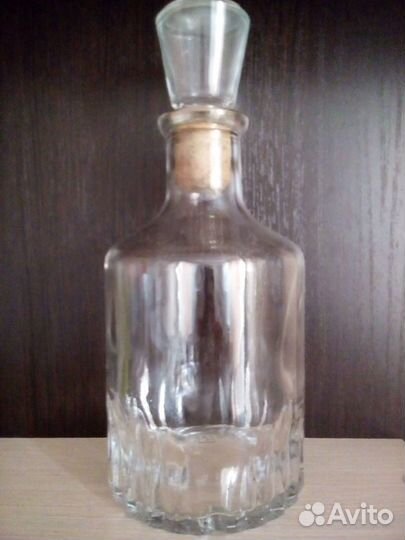 Графин, стекло