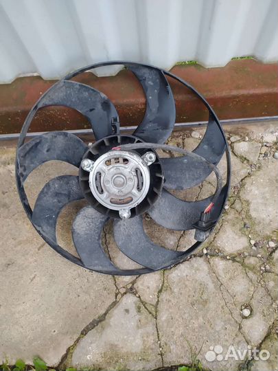 Вентилятор охлаждения