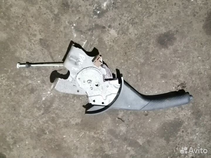 Ручка ручника Тойота Рав 4 2005-2012