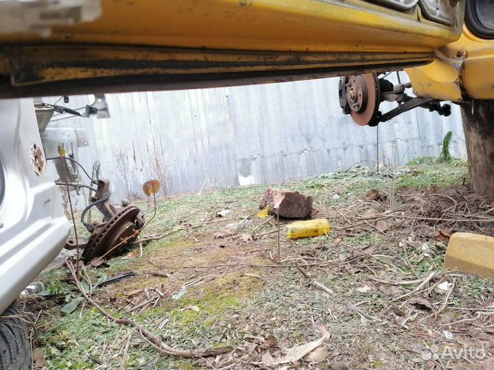 Двери передние Fiat Stilo